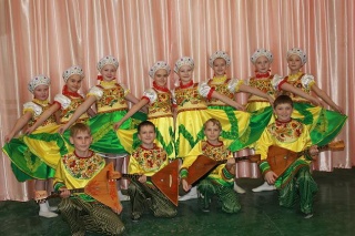 tancevalnyy_ansambl_fiesta.jpg tancevalnyy_ansambl_fiesta.jpg